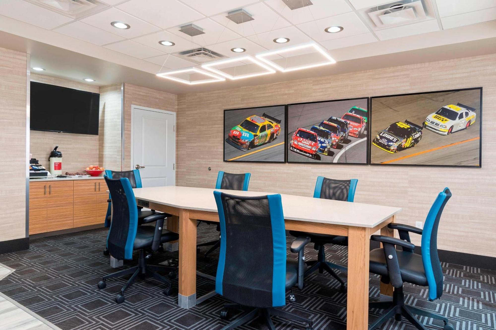 Towneplace Suites By Marriott Ontario-Mansfield Bagian luar foto