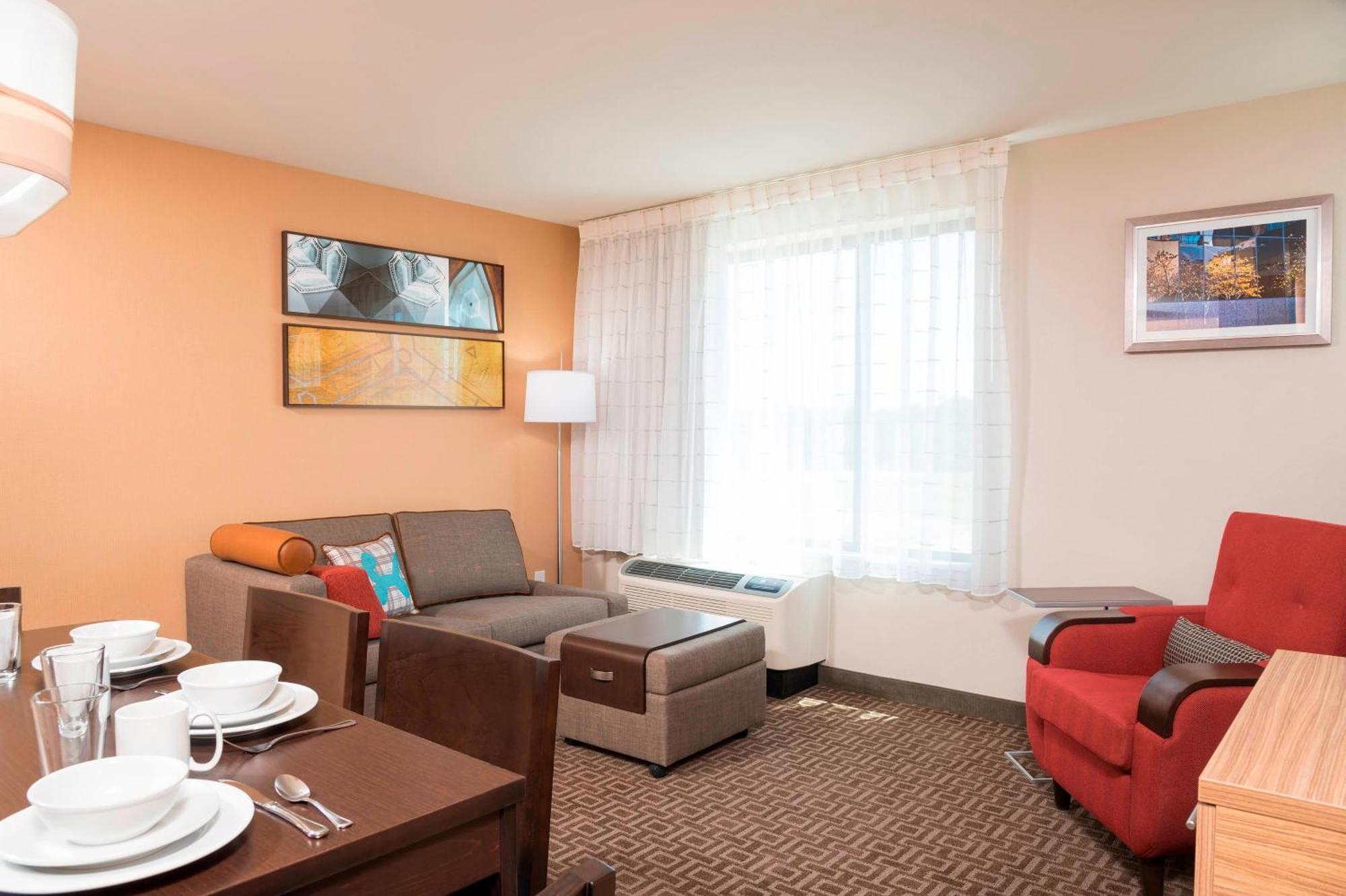 Towneplace Suites By Marriott Ontario-Mansfield Bagian luar foto