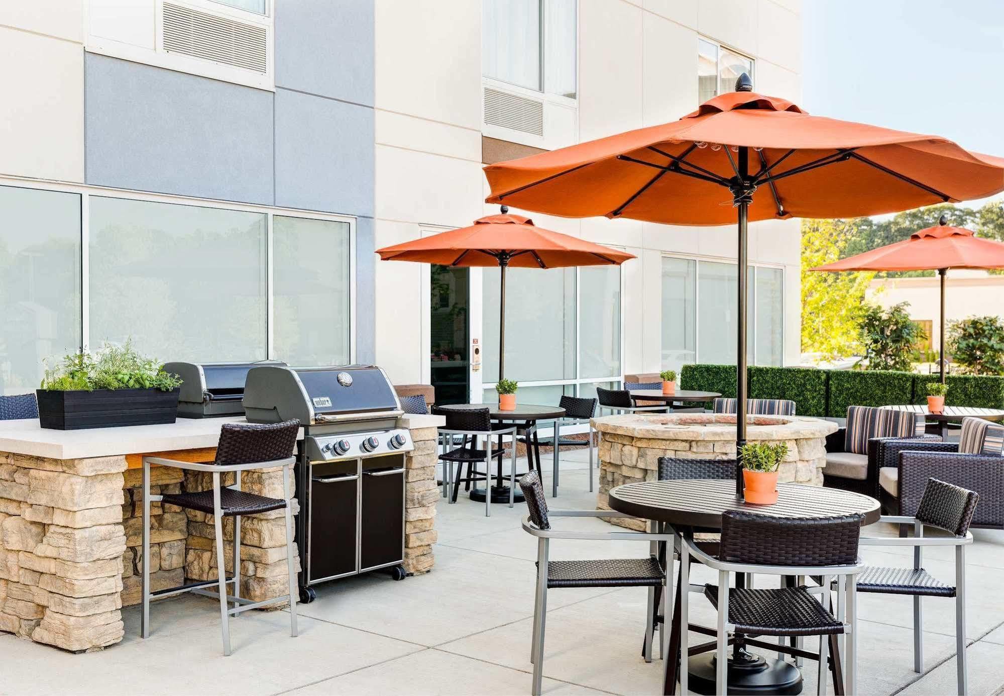 Towneplace Suites By Marriott Ontario-Mansfield Bagian luar foto