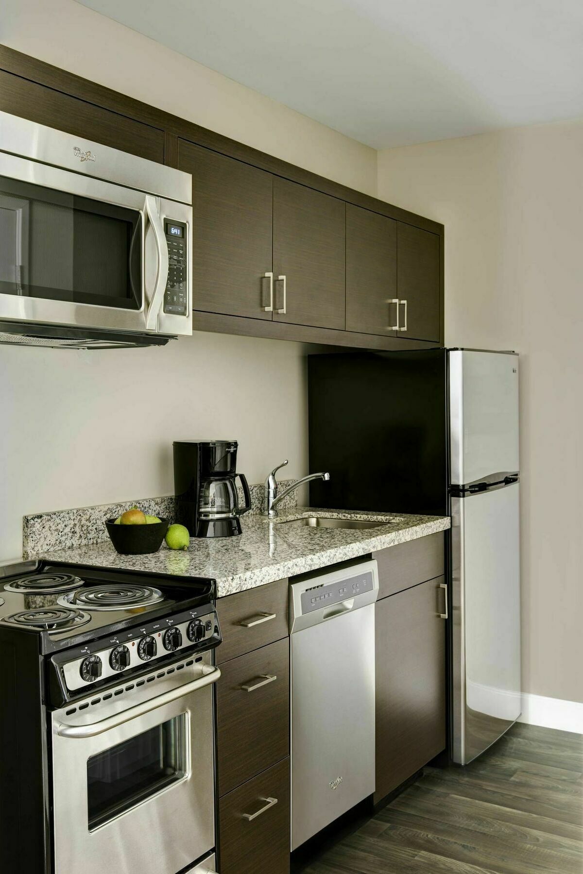 Towneplace Suites By Marriott Ontario-Mansfield Bagian luar foto