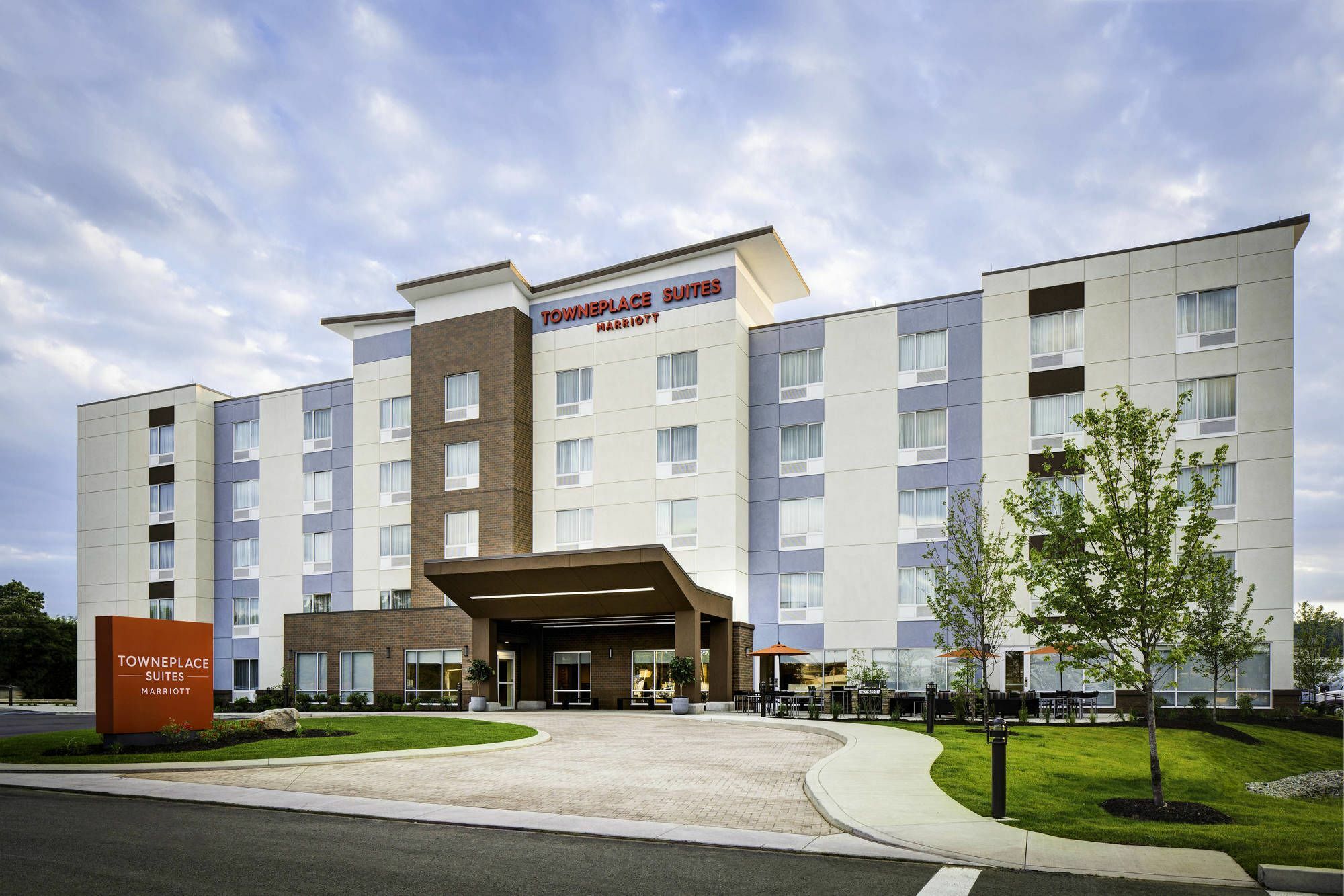 Towneplace Suites By Marriott Ontario-Mansfield Bagian luar foto